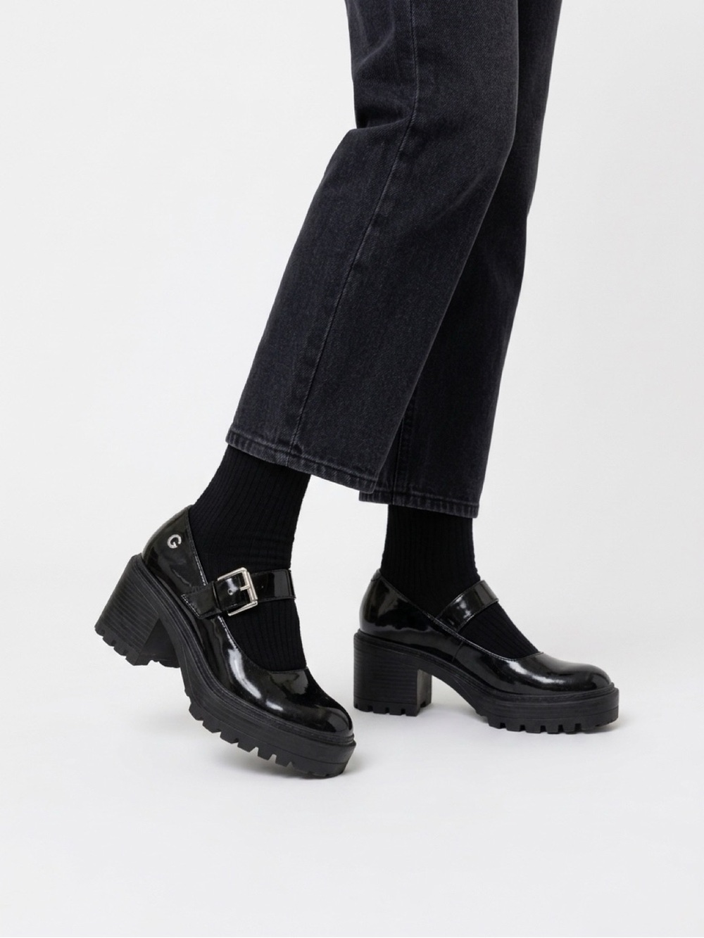 Black Patent Mary Jane Chunky Heel Shoes